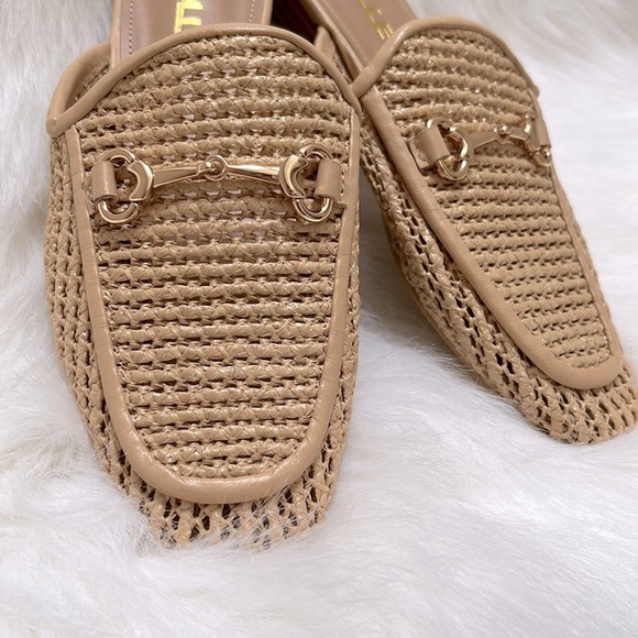 SOLD ⭐️NWOT⭐️ Genuine Woven Leather Mule Slipper - Picture 4 of 7